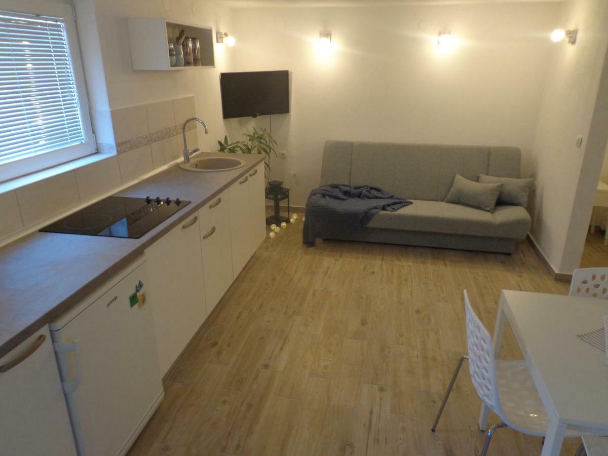 שיבניק Apartment Ban מראה חיצוני תמונה