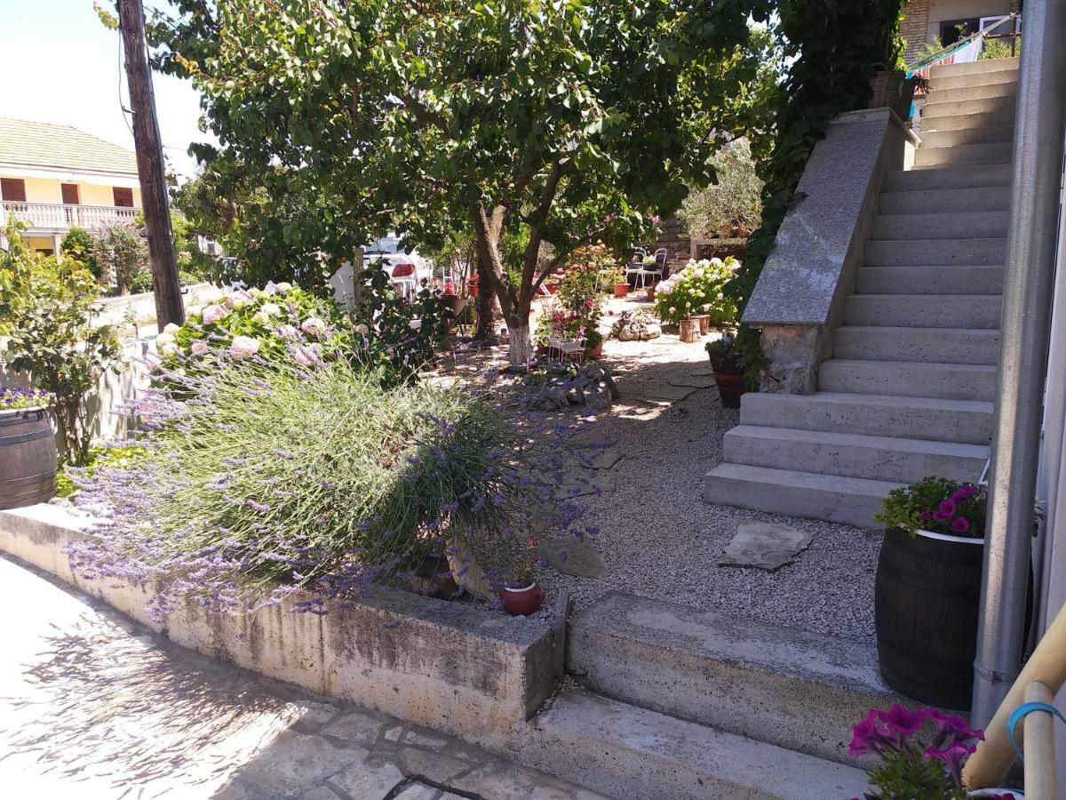 שיבניק Apartment Ban מראה חיצוני תמונה
